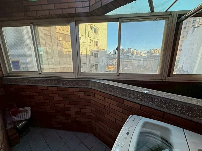 租屋找77✿站前電梯,稀有1+1,垃圾集中,可補助 - Image 12