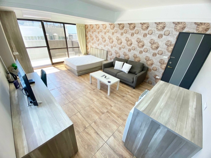 租補✨可貓大套房*整面採光*電梯.子母車+1機車格*系統家具質感風✨(第2張)