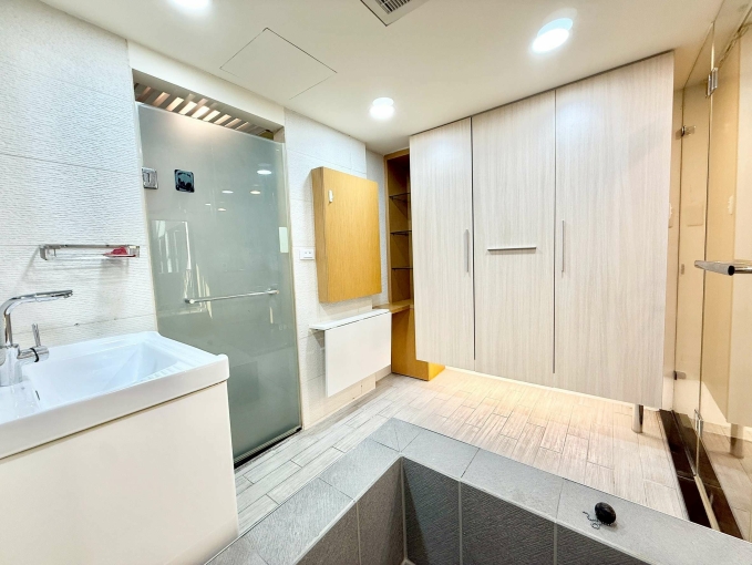 🧡加賴約🧡電梯可寵🧡百萬裝潢🧡一房一廳🧡陽台獨洗🧡秒殺物件🧡 - Image 5