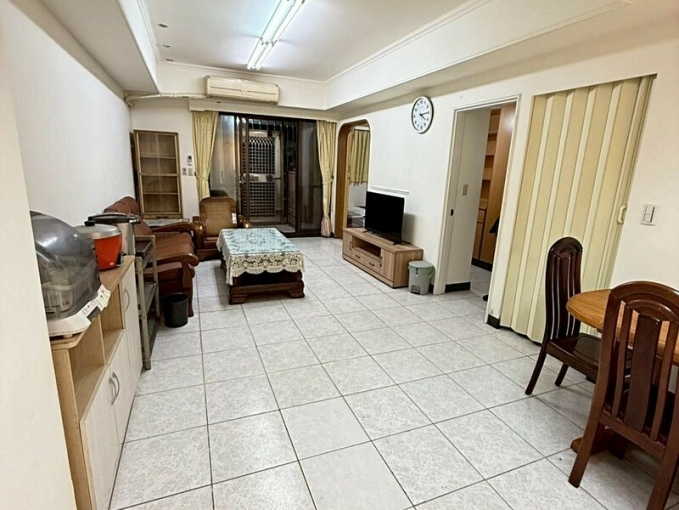 兆基社會住宅🏠⛳️幸福華城~乾淨低樓層便利兩房⛳️（第1張）