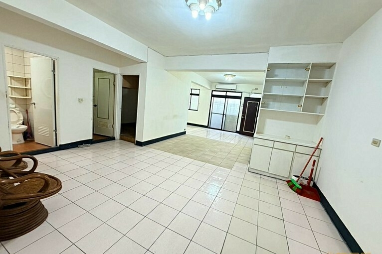 兆基社會住宅🏡🚩復旦路公寓3樓大三房便宜租可入籍可租補(第2張)