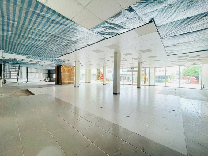 (租)嘉藥百坪三角窗店面廠房（第3張）