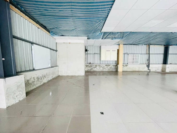 (租)嘉藥百坪三角窗店面廠房（第8張）