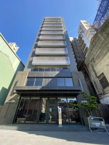 【精匠富御觀止】中區三房/平車🌈全配⭐可戶籍⭐可雙租補🌳 - Image 2