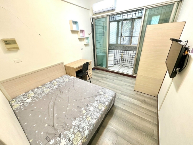 逢甲商圈🩵陽台獨洗曬🩵可貓可租補🩵台水台電💜管理員（第1張）