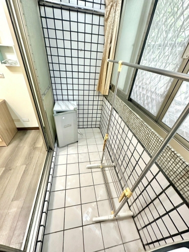 逢甲商圈🩵陽台獨洗曬🩵可貓可租補🩵台水台電💜管理員（第7張）