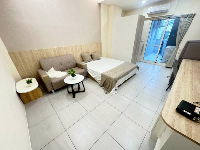 陽台獨洗🍀租屋補助🍀稀有可寵🍀流理台🍀電磁爐🍀子母車🍀飲水機🍀機車位(第1張)