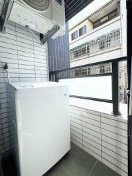 全新電梯套房☆可租補☆專屬機車位☆飲水機＆子母車（第8張）