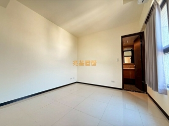 兆基社會住宅🏠秒租三房/有冷氣的空屋含車位/看屋+line（第3張）