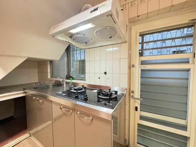 江子翠站/共享雅房不孤單/可租補 - Image 10