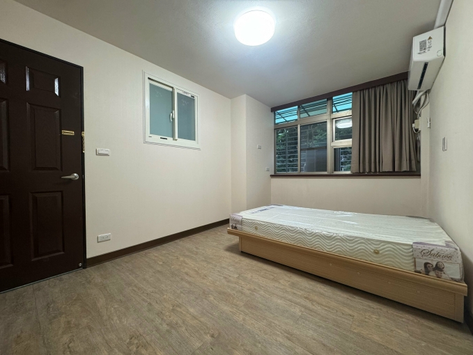 江子翠站/共享雅房不孤單/可租補 - Image 2