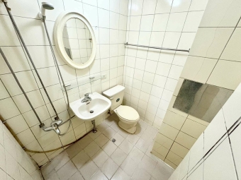 漢口國中✔可租補✨短租（第2張）