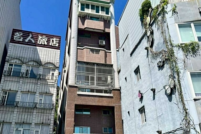 兆基社會住宅🏠礁溪樓中樓大套房可寵可租補請加Line(第8張)