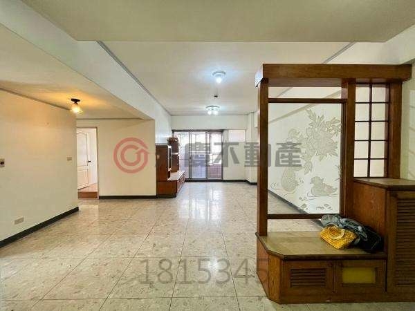 可租補｜昌平崇德雙商圈｜雙面採光三房含管 - Image 4