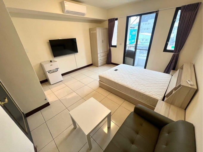 💕東區秒殺‼️極新陽台獨洗曬大套房 便宜（第2張）