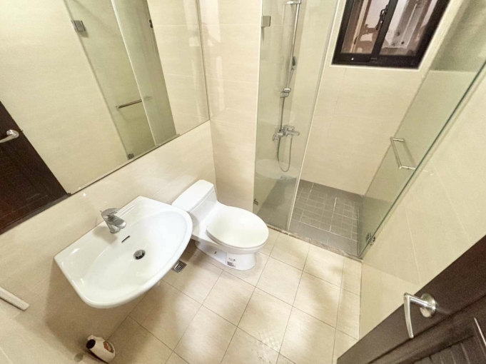 【寶慶21】西屯三房🌈空屋⭐附車位/機車位⭐可租補🌳 - Image 7