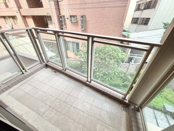 【寶慶21】西屯三房🌈空屋⭐附車位/機車位⭐可租補🌳 - Image 18