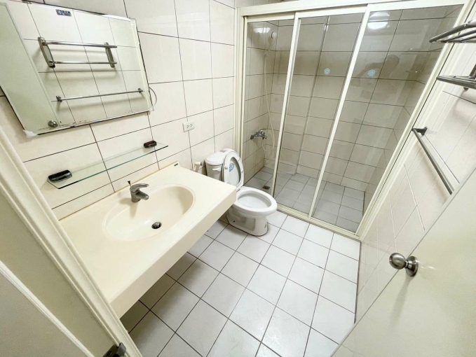 潭子車站❤CP高✔可租補✨陽台洗衣機（第13張）