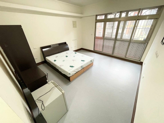 潭子車站❤CP高✔可租補✨陽台洗衣機（第5張）