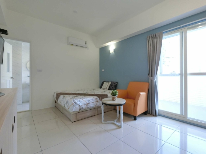 *很新電梯套房*乾淨明亮*陽台獨洗曬*流理臺*飲水機*子母車~* - Image 9