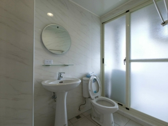 *很新電梯套房*乾淨明亮*陽台獨洗曬*流理臺*飲水機*子母車~* - Image 22