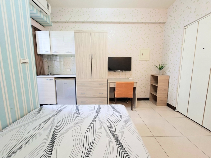 超值電梯套房☆有飲水機☆子母車☆陽台獨洗曬（第5張）