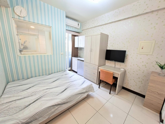 超值電梯套房☆有飲水機☆子母車☆陽台獨洗曬（第1張）