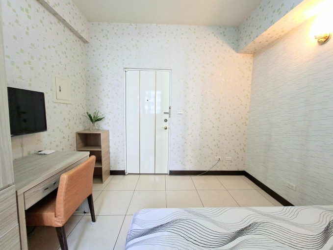 超值電梯套房☆有飲水機☆子母車☆陽台獨洗曬（第13張）