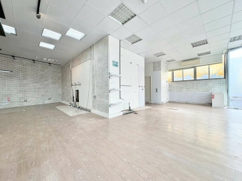 🧡請加賴🧡黃金三角店面🧡附兩台冷氣🧡華富街🧡秒殺店面🧡（第12張）