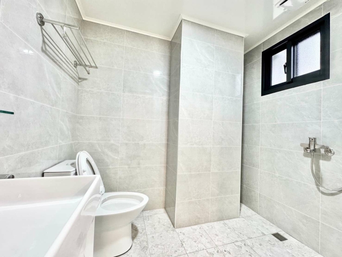 韓系奶油風🎀可租補✨陽台獨洗曬🌳衛浴開窗🎁全新完工（第11張）