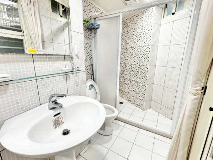 #西區#可租補 #流理臺 電磁爐#微波爐#子母車#陽台獨洗曬#走路中教大(第9張)