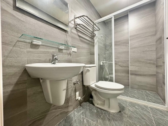 💖全新✨電梯🏠陽台✔️乾溼分離👍汽車位可租💖 - Image 9