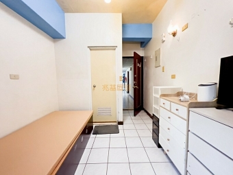 兆基社會住宅🏡至善國中獨洗曬套房💕可租補（第1張）