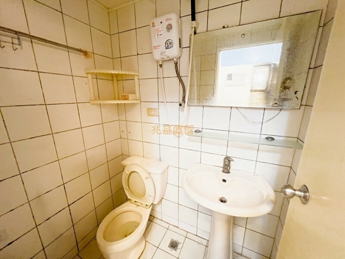 兆基社會住宅🏡至善國中獨洗曬套房💕可租補（第6張）