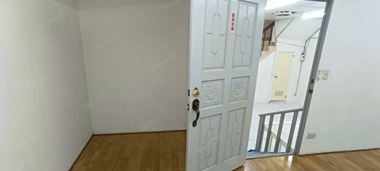 角間大店面🍀約50坪🍀可營業登記🍀1F+B1（第12張）