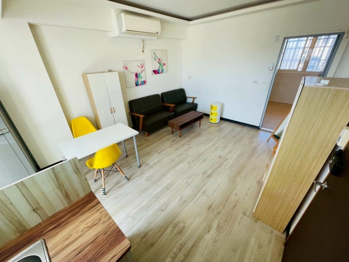 軍福商圈❤️一房一廳✨陽台洗衣機（第2張）