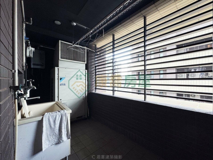 🌳內湖五期｜寵物友善｜獨享大露臺2+1房含車位（第14張）