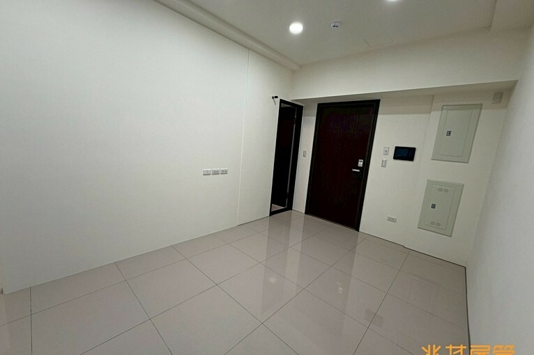 兆基社會住宅🏡文信路/鑫巨蛋2/可租補可寵/設備可談近瑞豐(第6張)