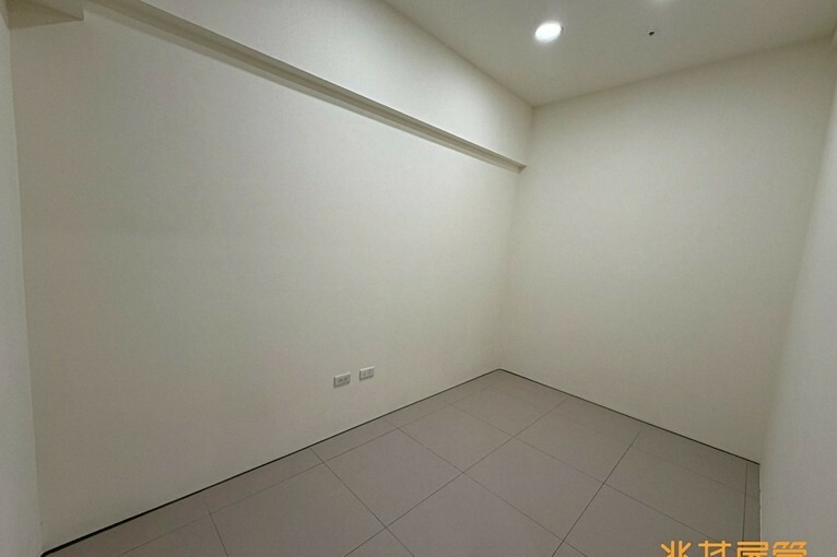 兆基社會住宅🏡文信路/鑫巨蛋2/可租補可寵/設備可談近瑞豐(第8張)