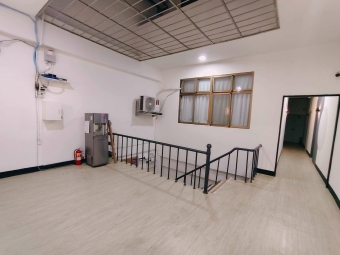 《中原商圈旁的低樓層套房:出門一秒是生活圈》 - Image 11