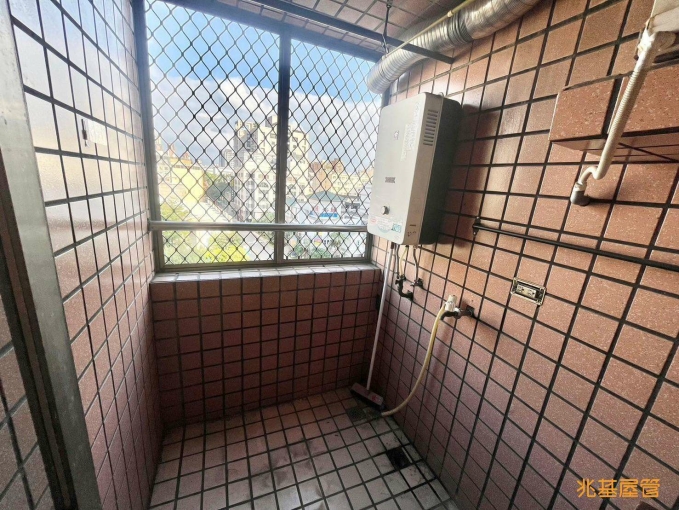兆基社會住宅🏠捷運站大三房有車位🏠免仲可租補（第10張）