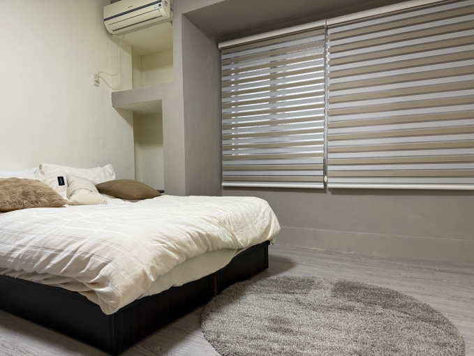 一方生活#文祥街A房/台中一中街/中友百貨/中國醫藥學院#全新整理/廚房/床墊/洗衣機/冰箱 - Image 1