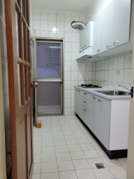 捷運新店站3+1房2衛 可租補入籍 - Image 19