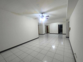 捷運新店站3+1房2衛 可租補入籍 - Image 15