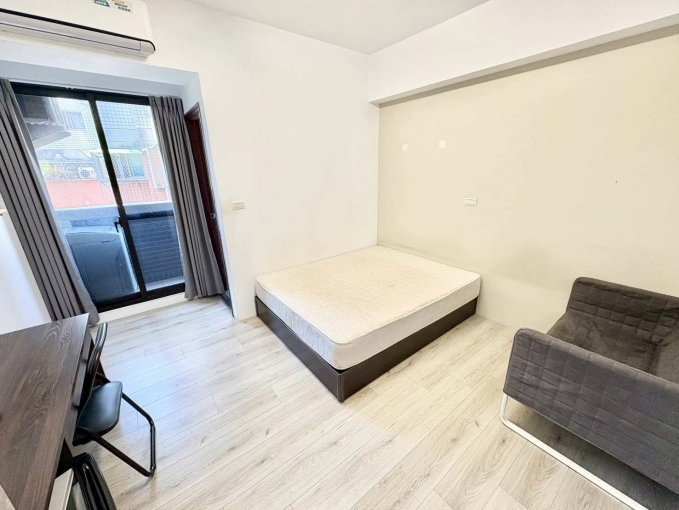 💕水湳市場🦋電梯💎陽台獨洗曬❤️可租補😍子母車（第1張）