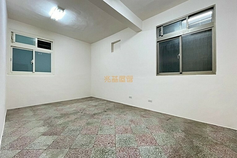 兆基社會住宅🏡四維路公寓2房/可入籍/可租補(第3張)