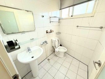 可租補*類一房一廳*流理台*陽台*衛浴開窗*室內機車位*子母車 - Image 21