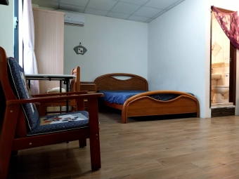 山居巷弄靜宅 透天厝1樓 獨户大套房。（第3張）