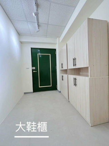 可租補!電梯大樓有代收垃圾!雅房剩一間(第7張)