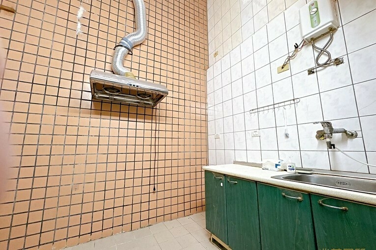 兆基社會住宅🏡可租補一卡皮箱入住稀有電梯套房（第5張）